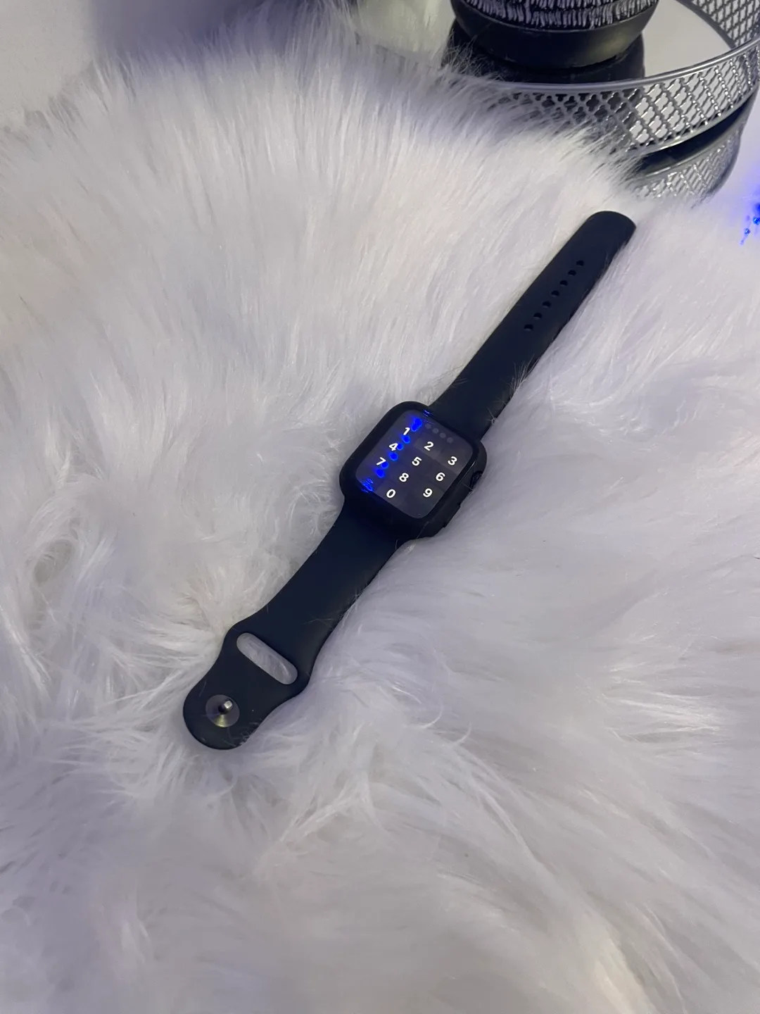 Apple Watch with Black Band image indicator(9)