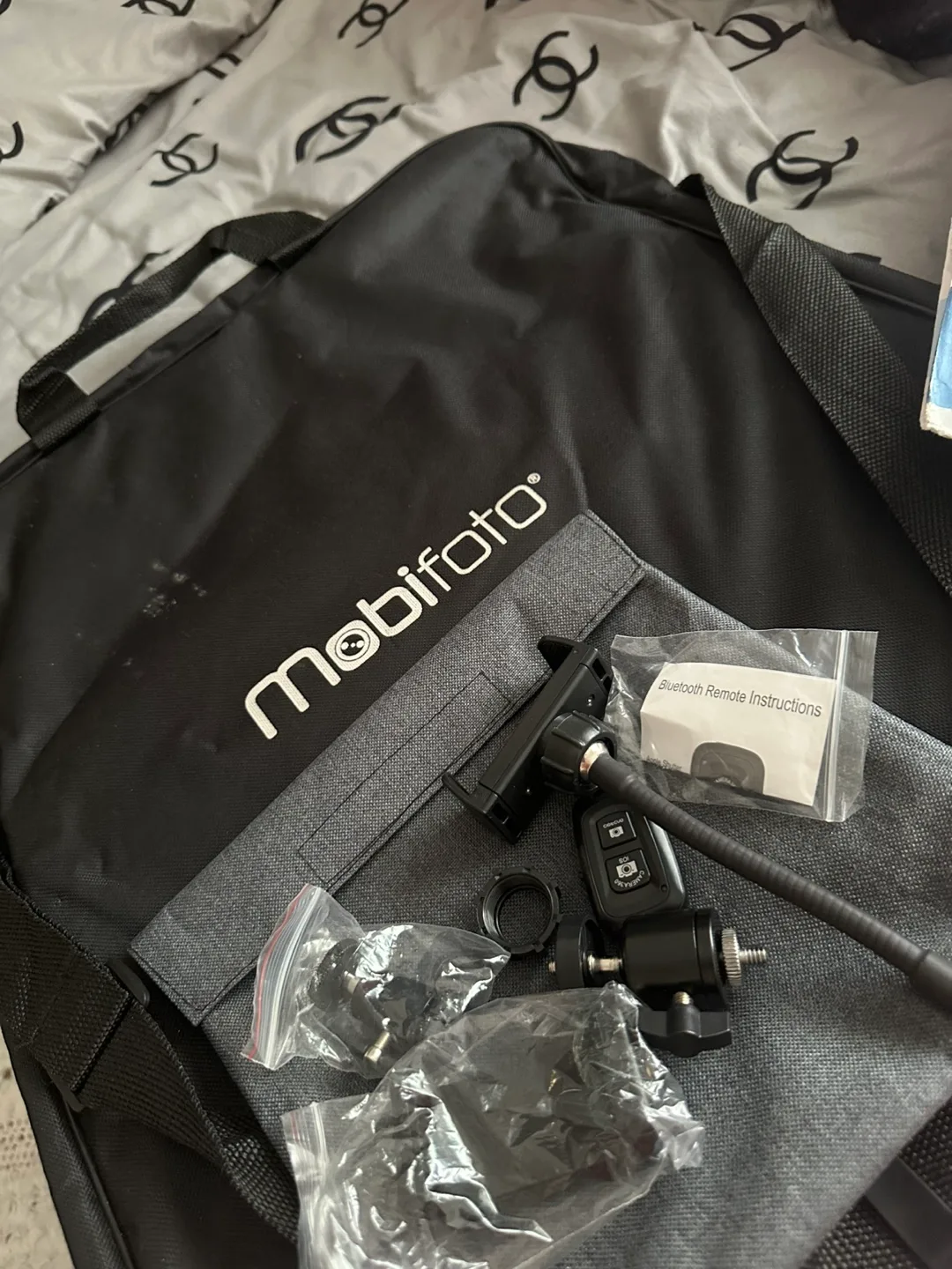 Mobifoto Ring Light with Tripod image indicator(3)