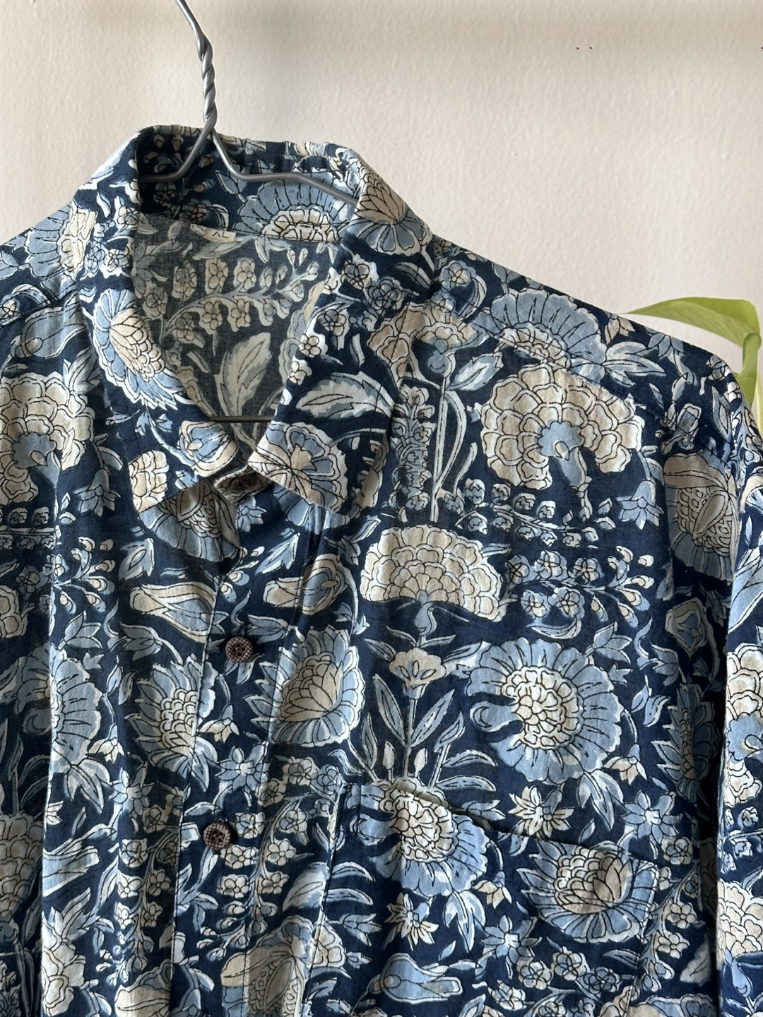 Floral Block Print Short Sleeve Shirt; Made in India - photo 3