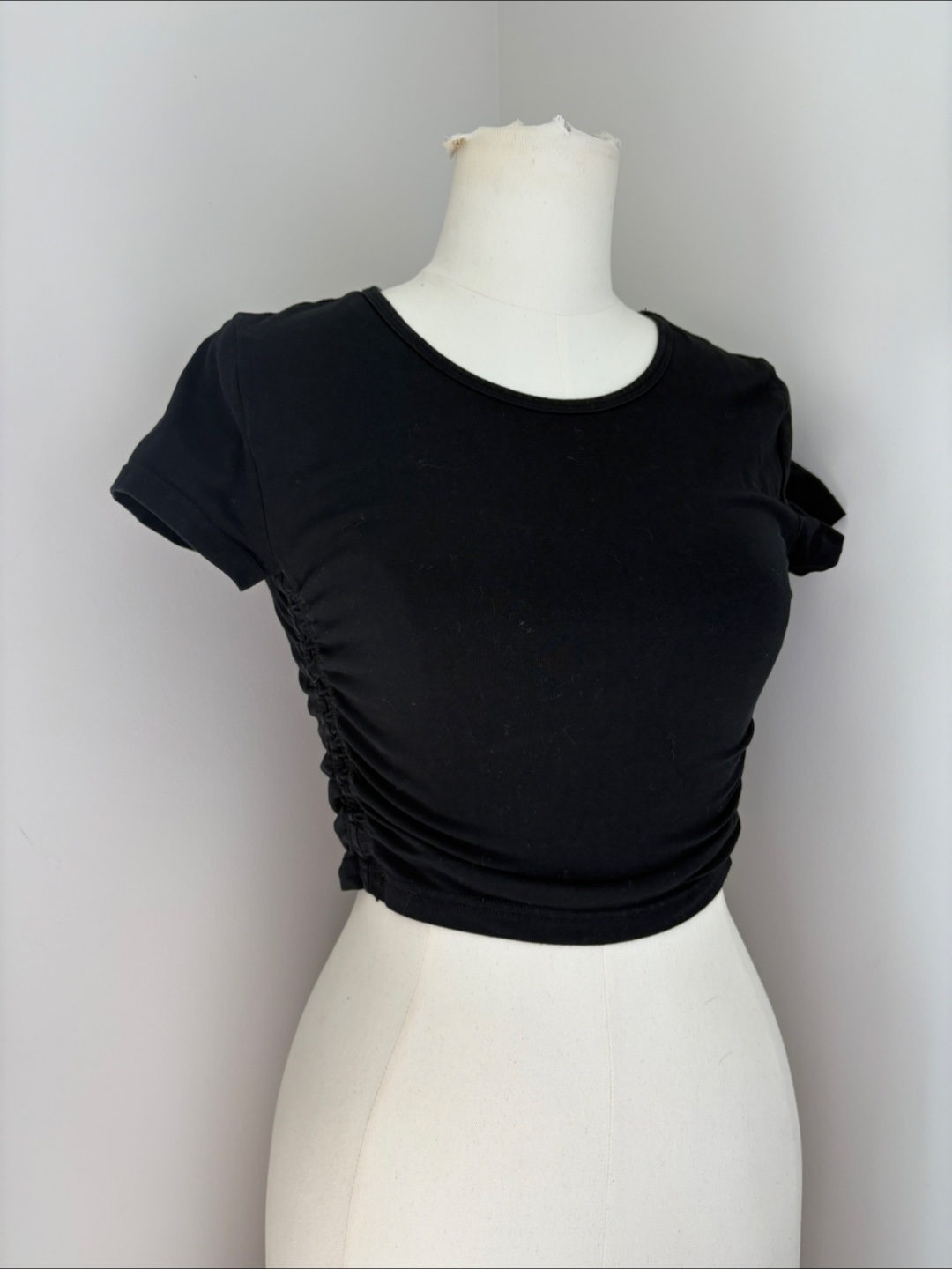 TNA Black Ruched T-Shirt - Size Small