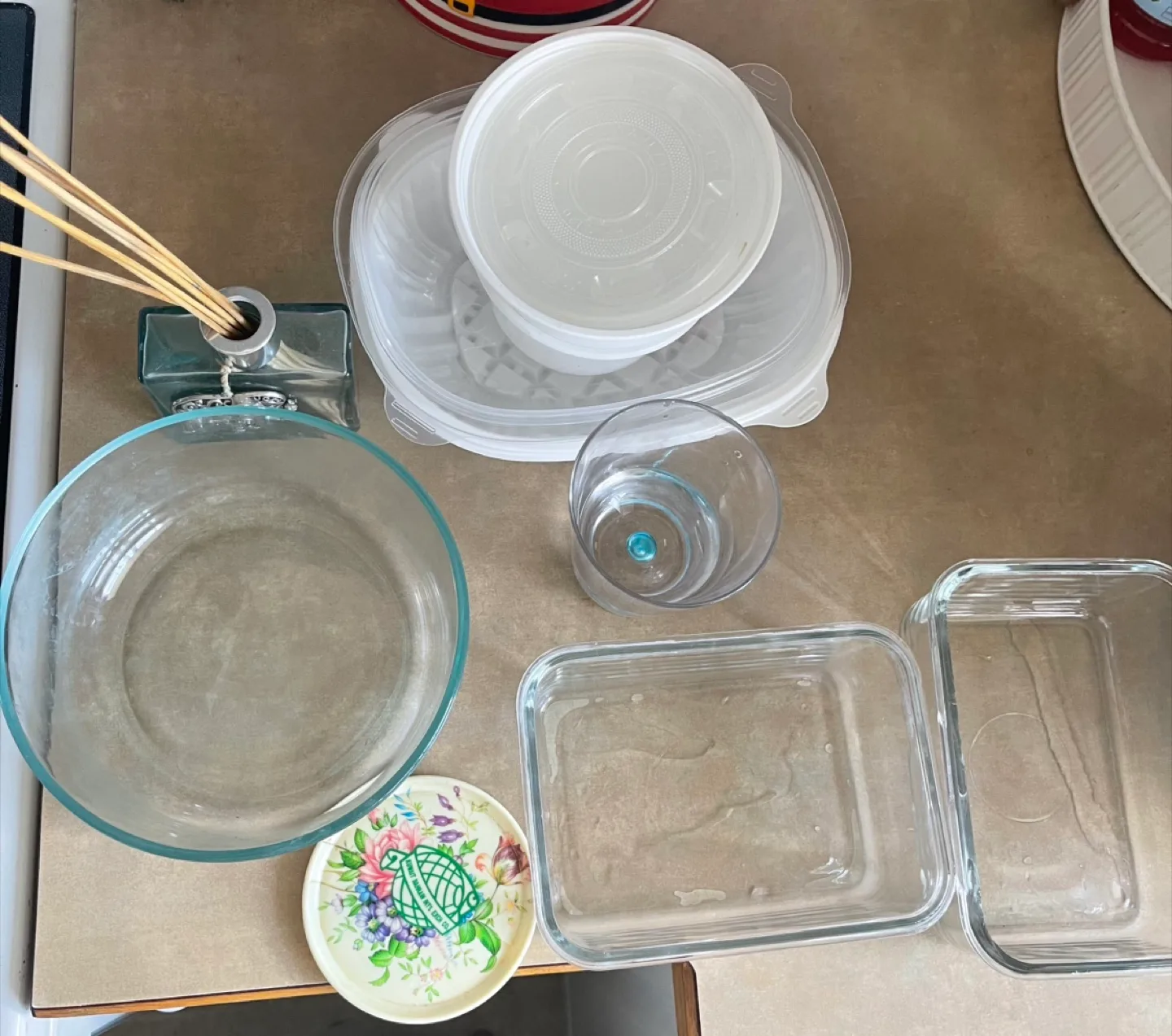 🧡 Mixed Glassware ,Bowls, Containers