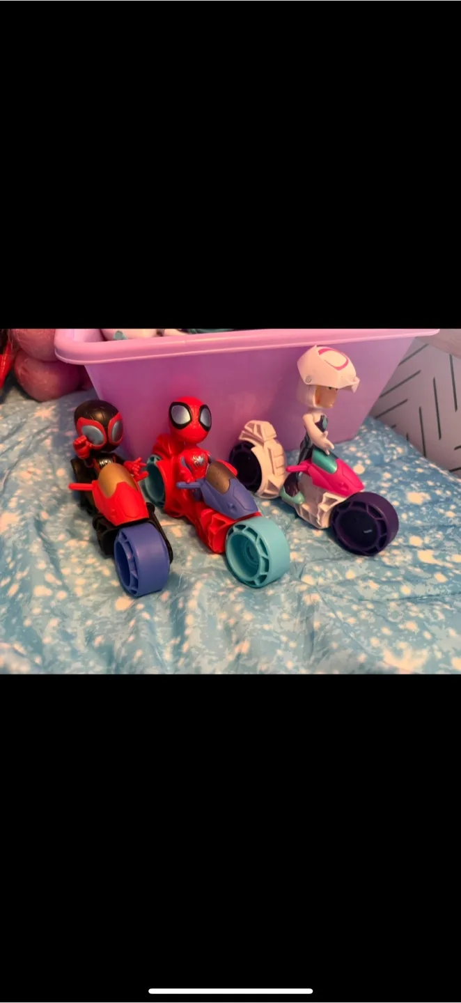 Spider-Man & Friends Motorcycle Toys thumbnail