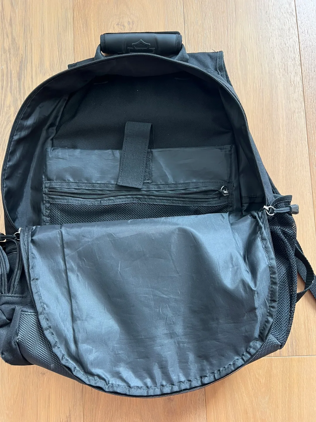 Harley-Davidson Black Backpack image indicator(5)