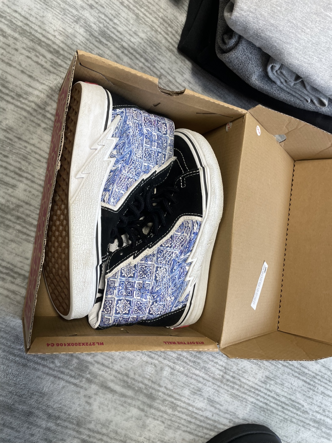 Vans Sk8-Hi Bolt Liquid/Black US Men's 4 - photo 3