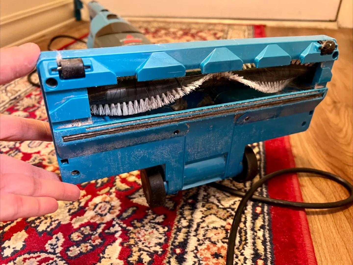 Bissell FeatherWeight Turbo Vacuum - Model 2610E image indicator(6)