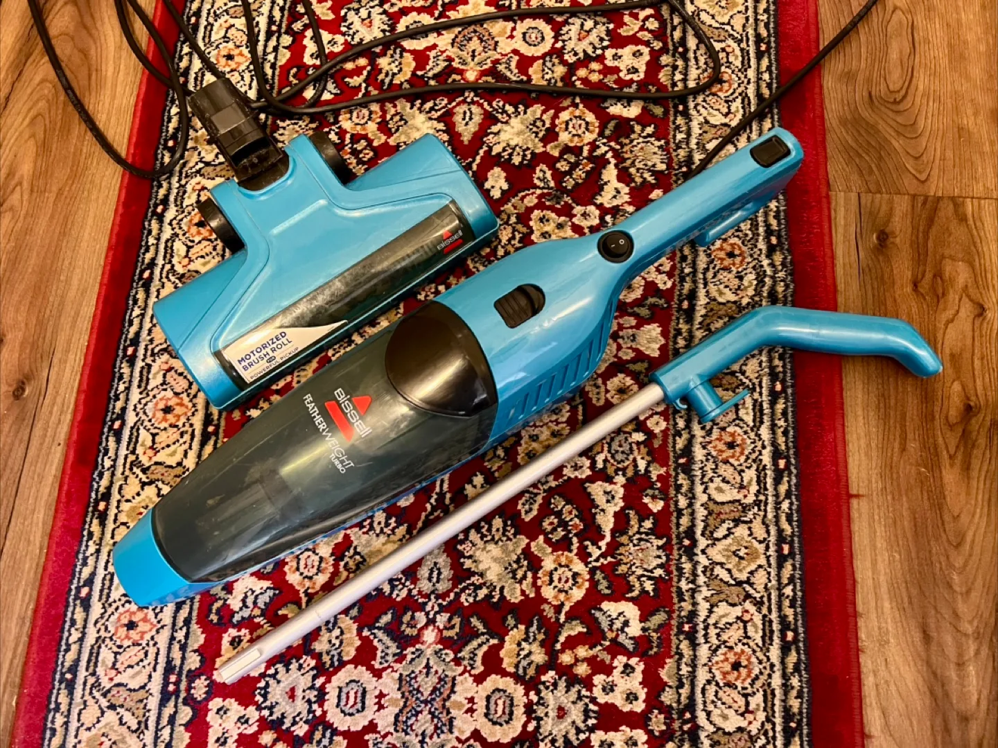 Bissell FeatherWeight Turbo Vacuum - Model 2610E image indicator(7)