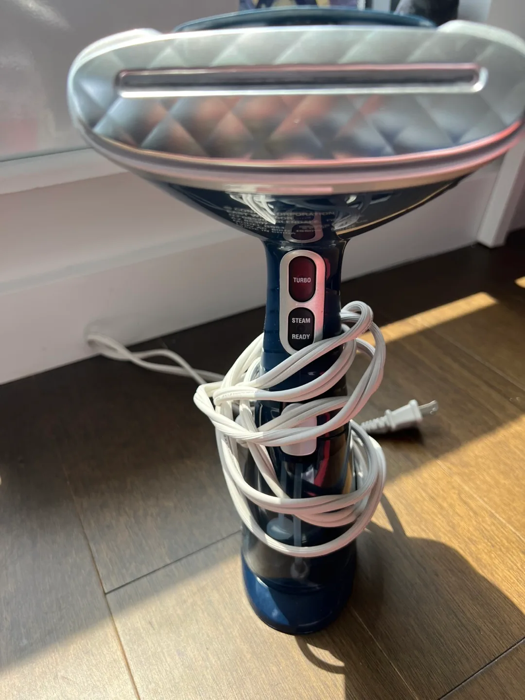 Conair Steamer - Steam & Press with Turbo image indicator(3)