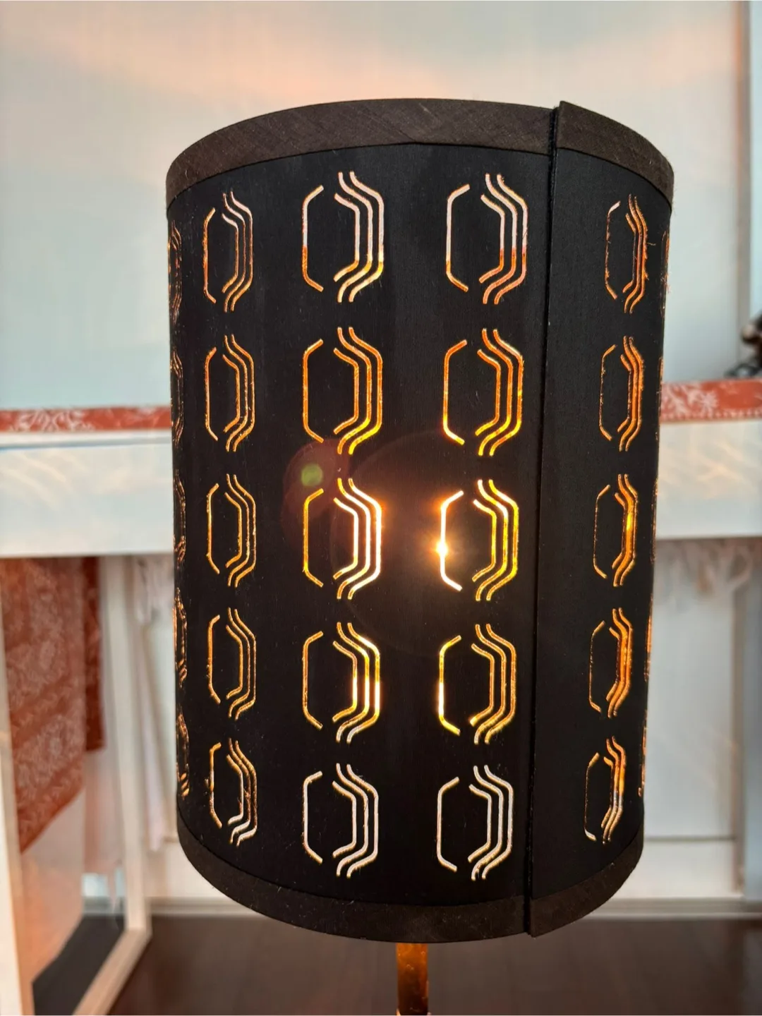 IKEA Black Patterned Floor Lamp image indicator(2)