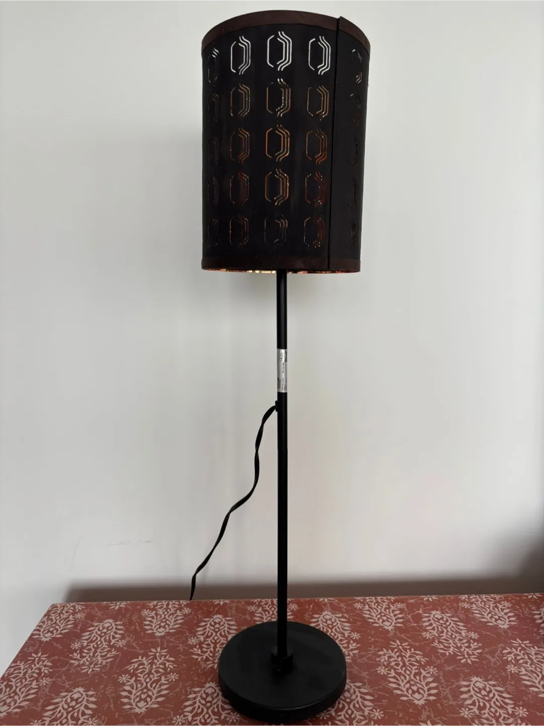 IKEA Black Patterned Floor Lamp image indicator(4)