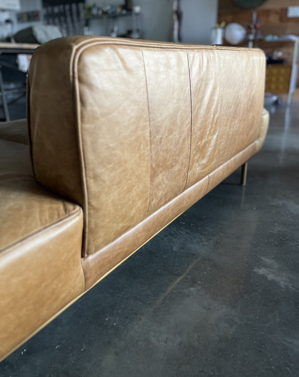 CB2 Lawndale Leather Daybed / Sofa - photo 4