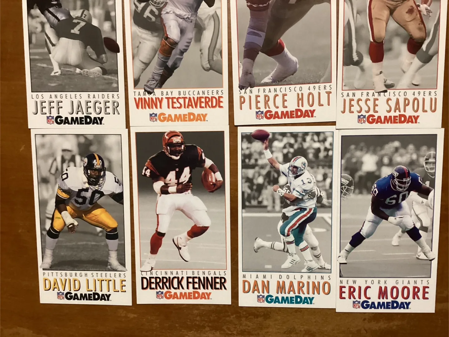 12. 1992 GAMEDAY NFL Trading Cards ! image indicator(4)