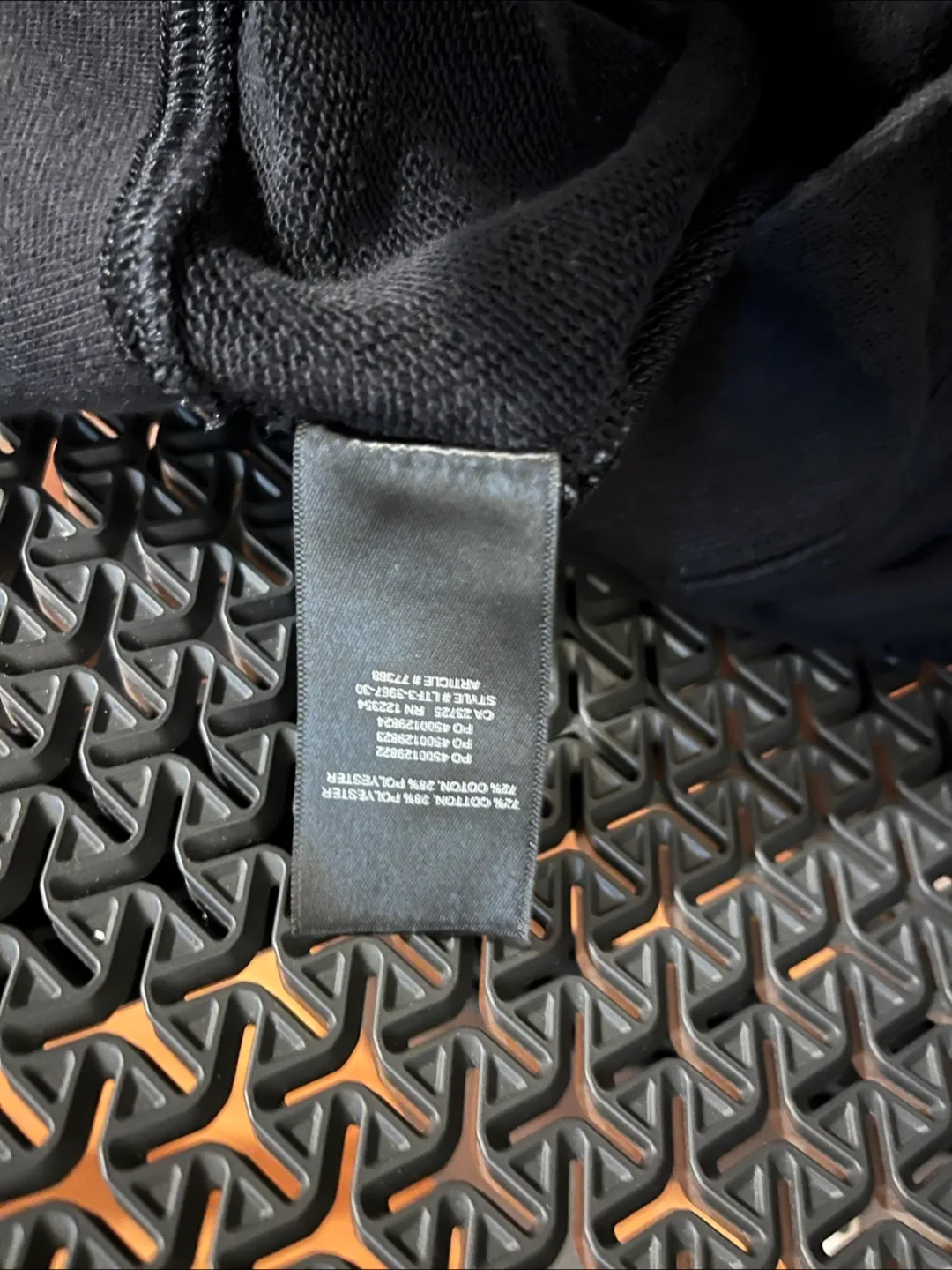 Aritzia Half-Zip Cropped Sweatshirt Women’s Medium image indicator(3)