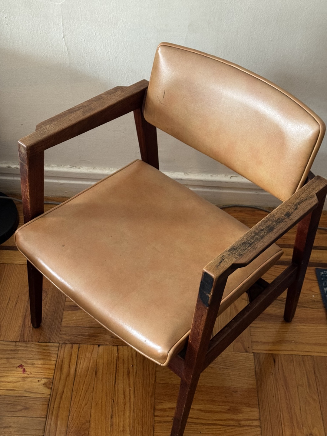 W.H. Gunlocke Chair Company Armchair - photo 2