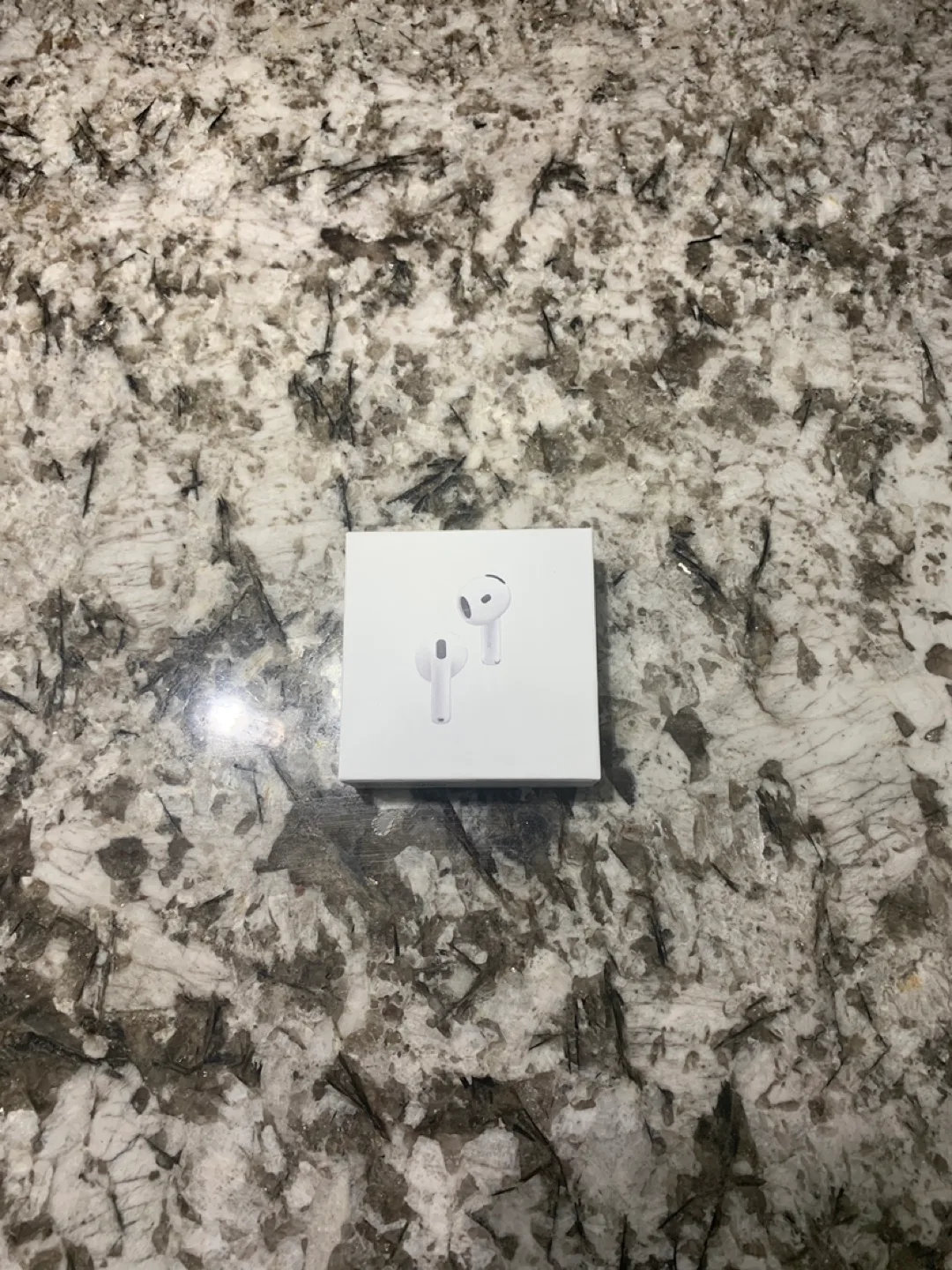 New Apple AirPods 4th Gen with Charging Case thumbnail