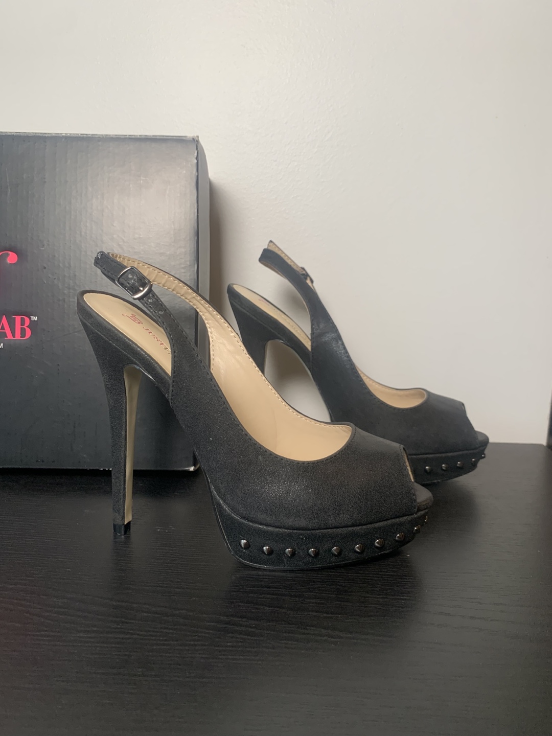 JustFab Black Heels Size 8 - photo 2