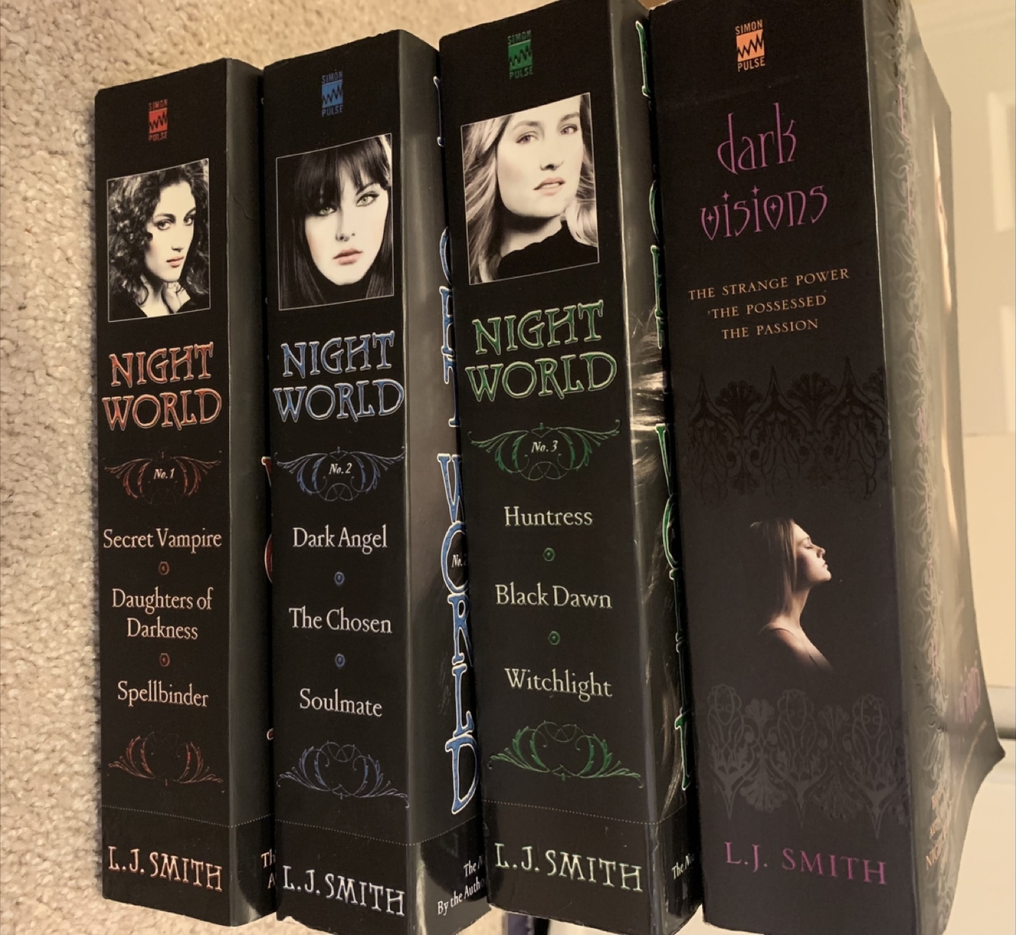L.J. Smith Book Set – 4 Books - photo 3