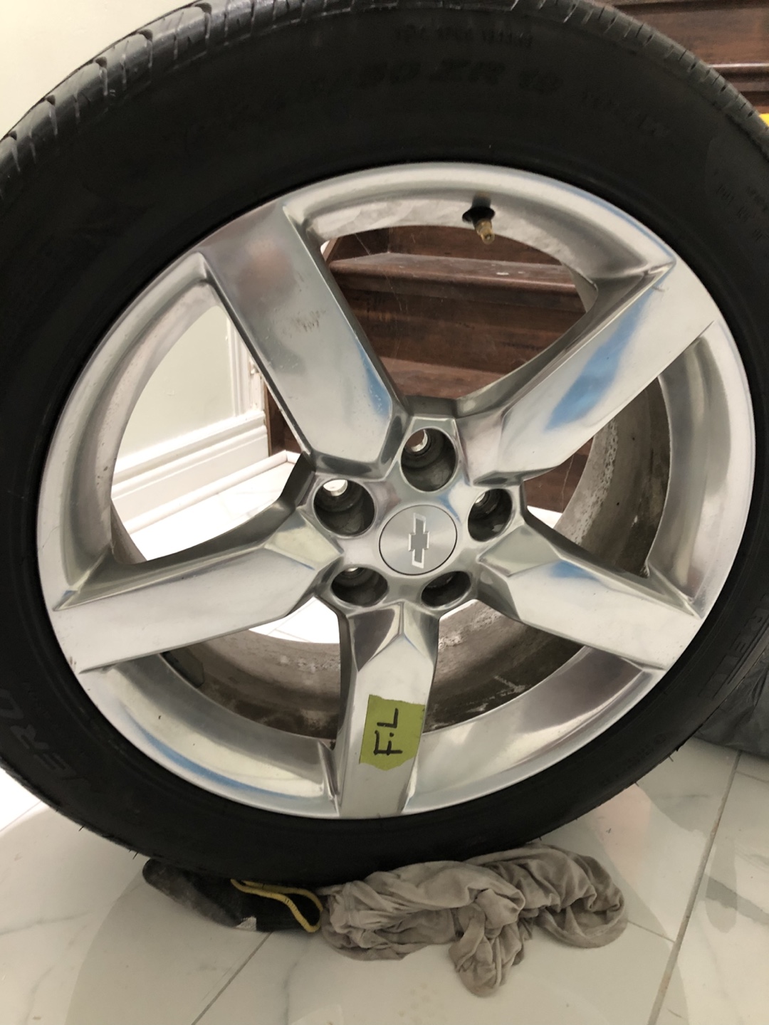 Pirelli P Zero Nero 245/50 ZR19 Tire on Chevy Rim - photo 5