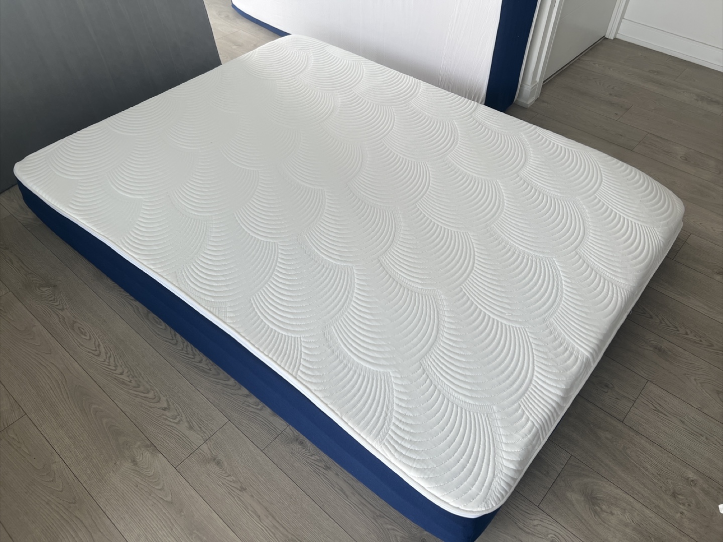 Alwyn Home Queen Innerspring Hybrid Mattress - photo 3