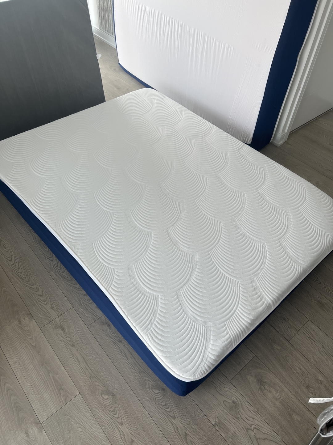 Alwyn Home Queen Innerspring Hybrid Mattress - photo 2