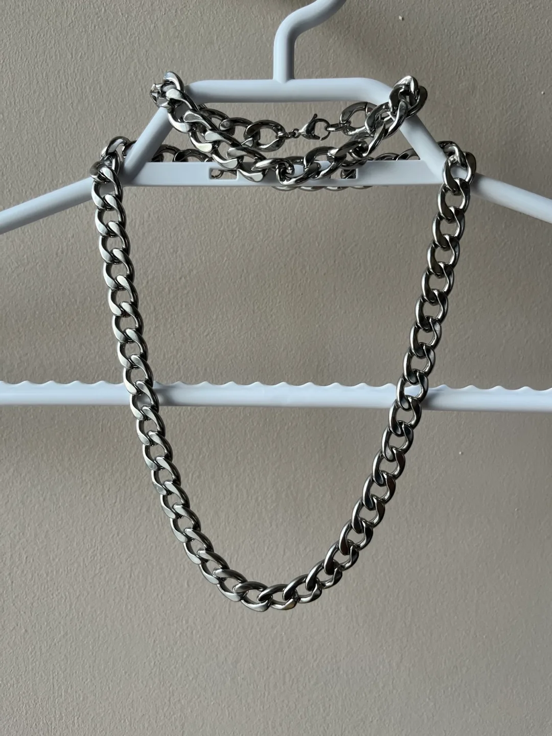 Unisex Set of Silver Chain Necklace and Bracelet thumbnail