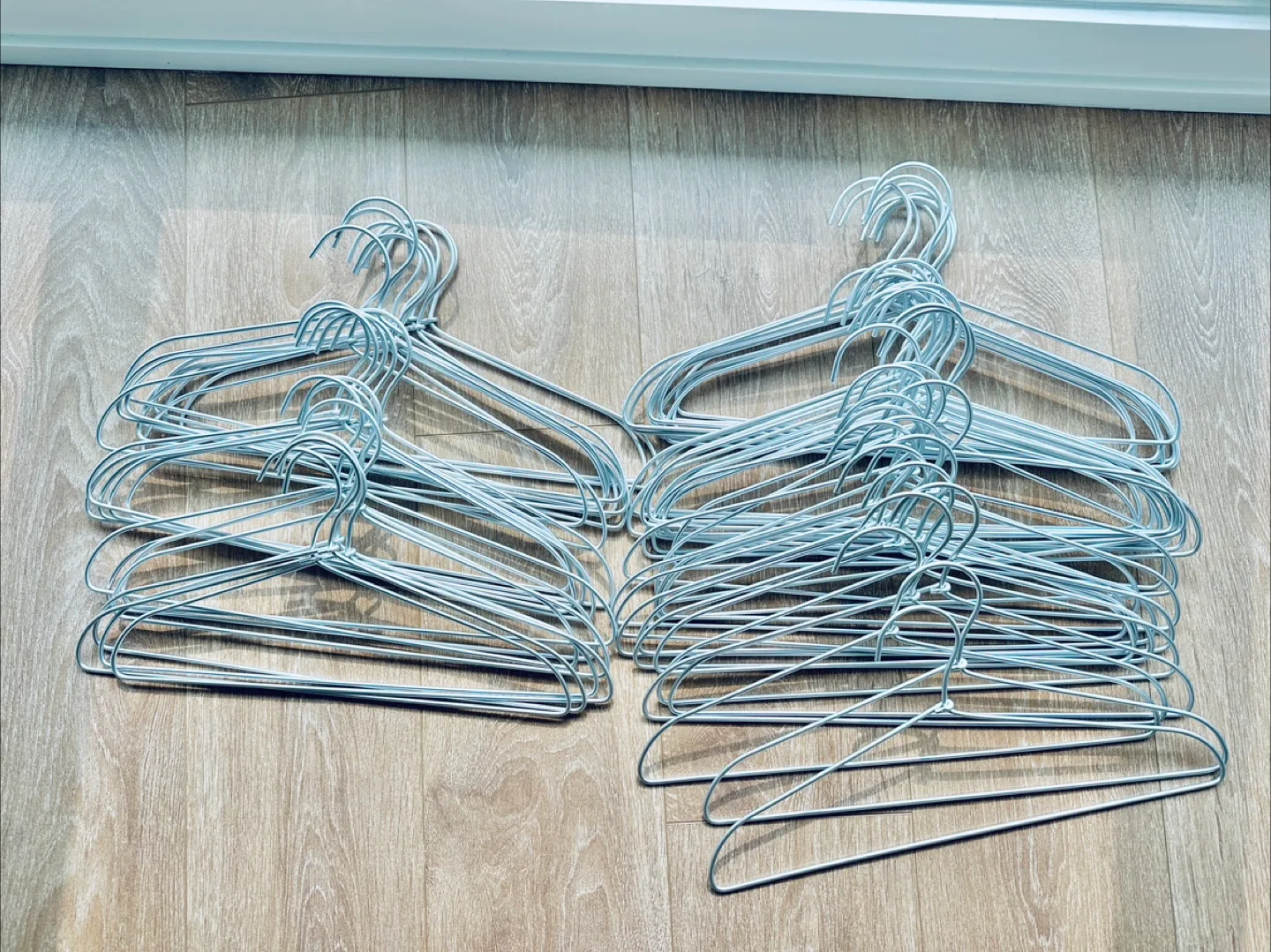 60 Muji style lightweight sturdy aluminium hangers thumbnail
