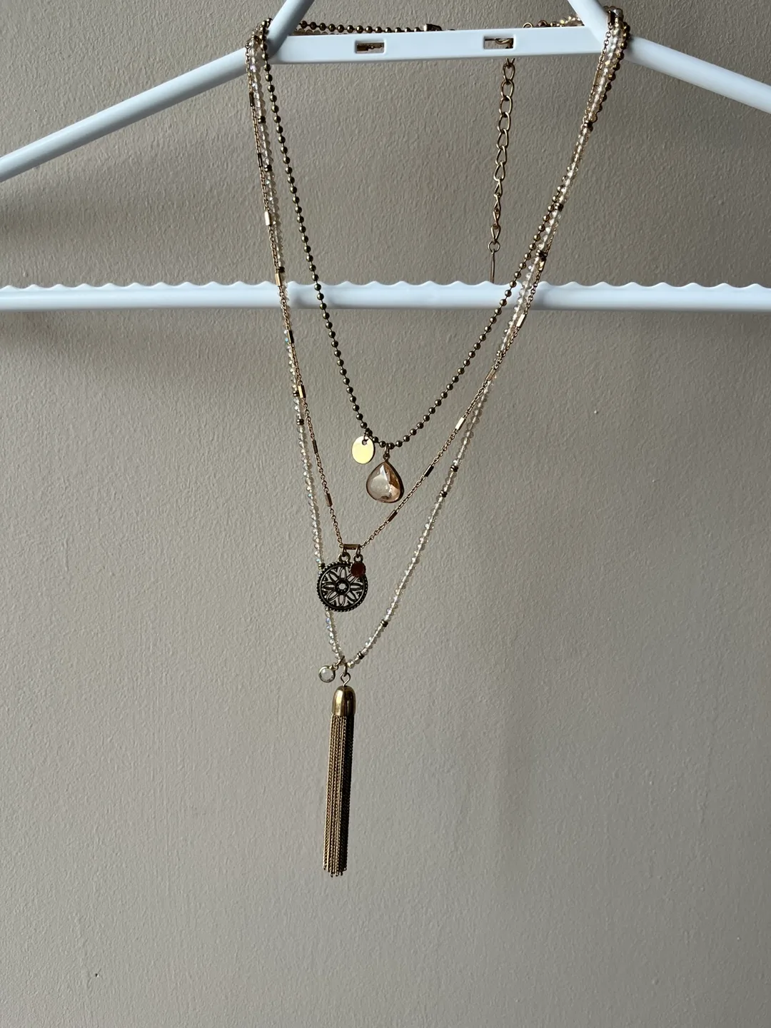 Layered Gold and Pink Tone Necklace image indicator(2)