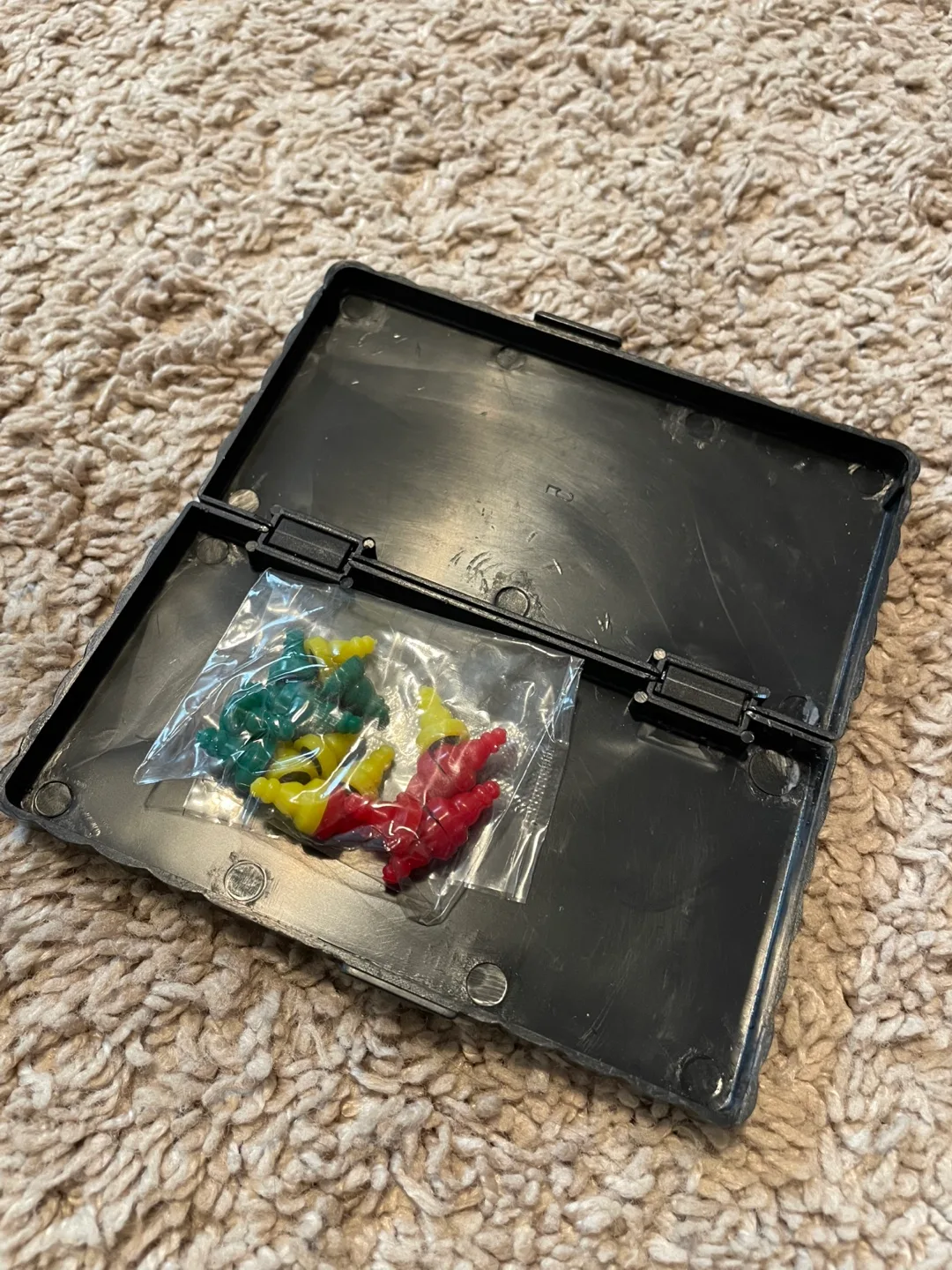 Chinese Checkers Travel Game image indicator(2)