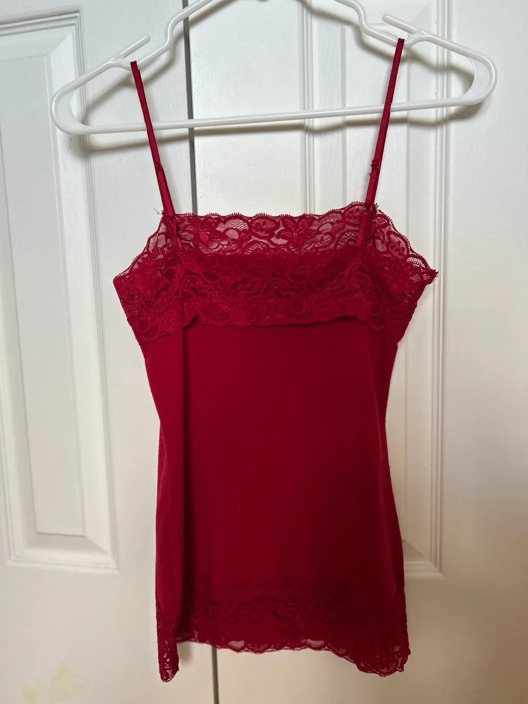 🧡 Women’s Red Lace Cami Tank Top Size XS Seduction Casual Wear image indicator(2)