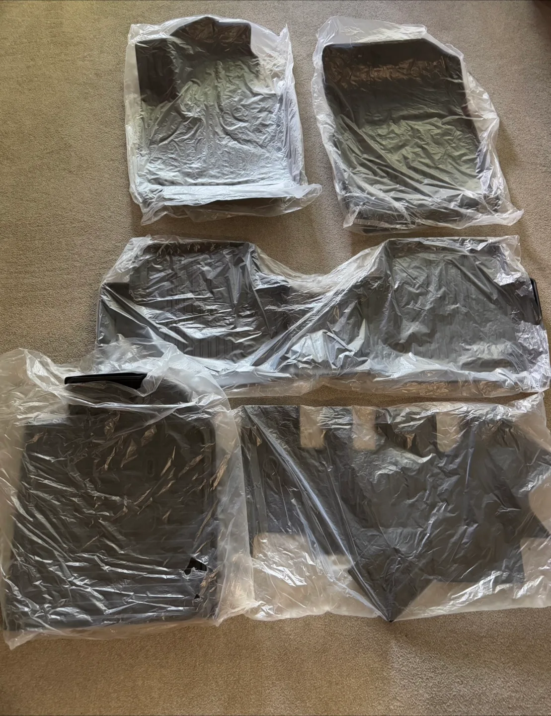 NEW 2020-2025 Kia Sorento All-Season Full Mat Set image indicator(5)