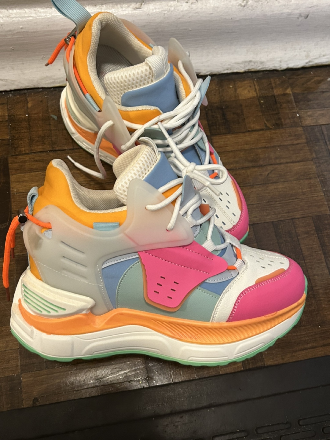 Colorful Fashion Sneakers Anthony Wang - photo 2
