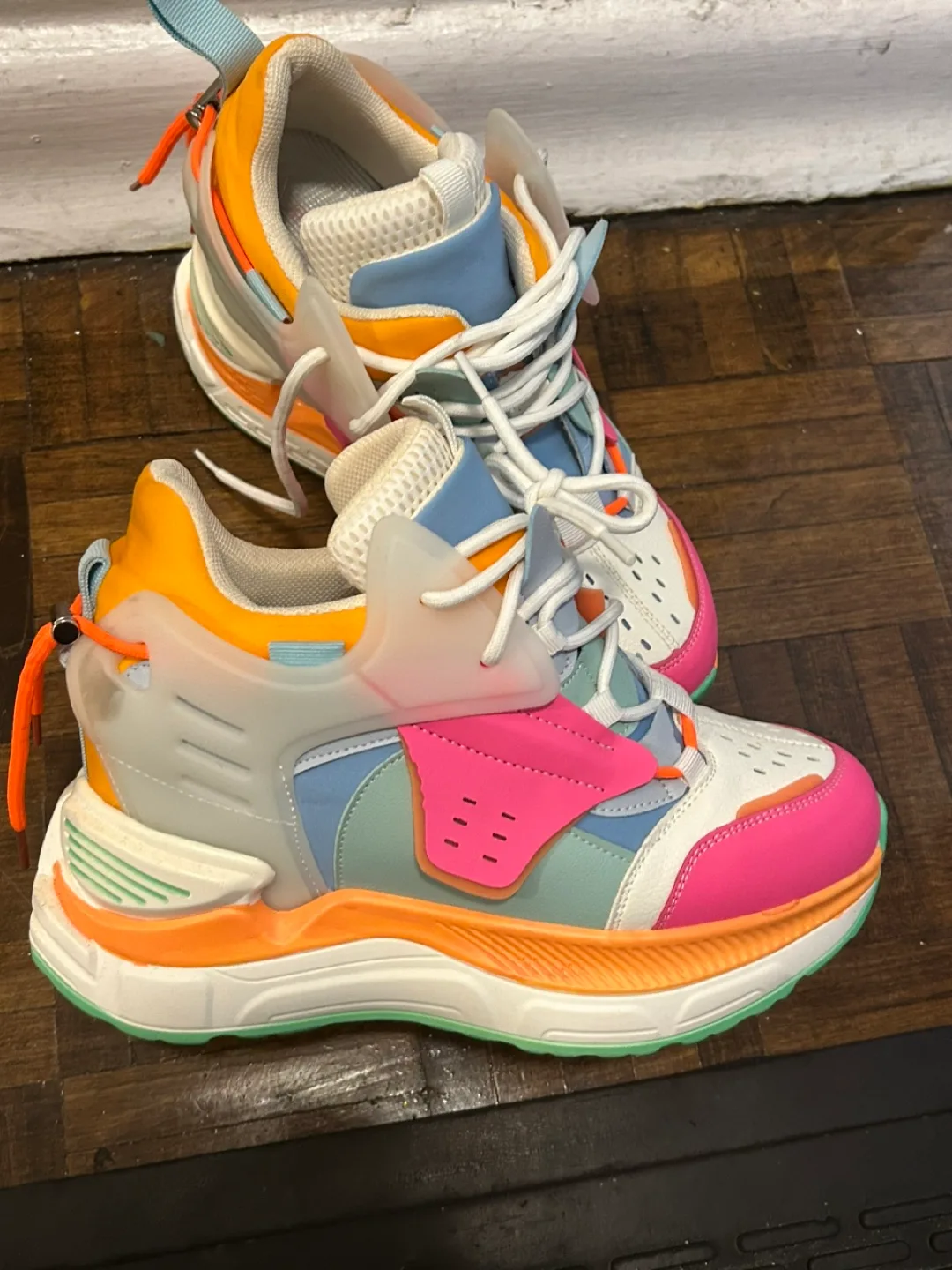 Colorful Fashion Sneakers Anthony Wang image indicator(2)