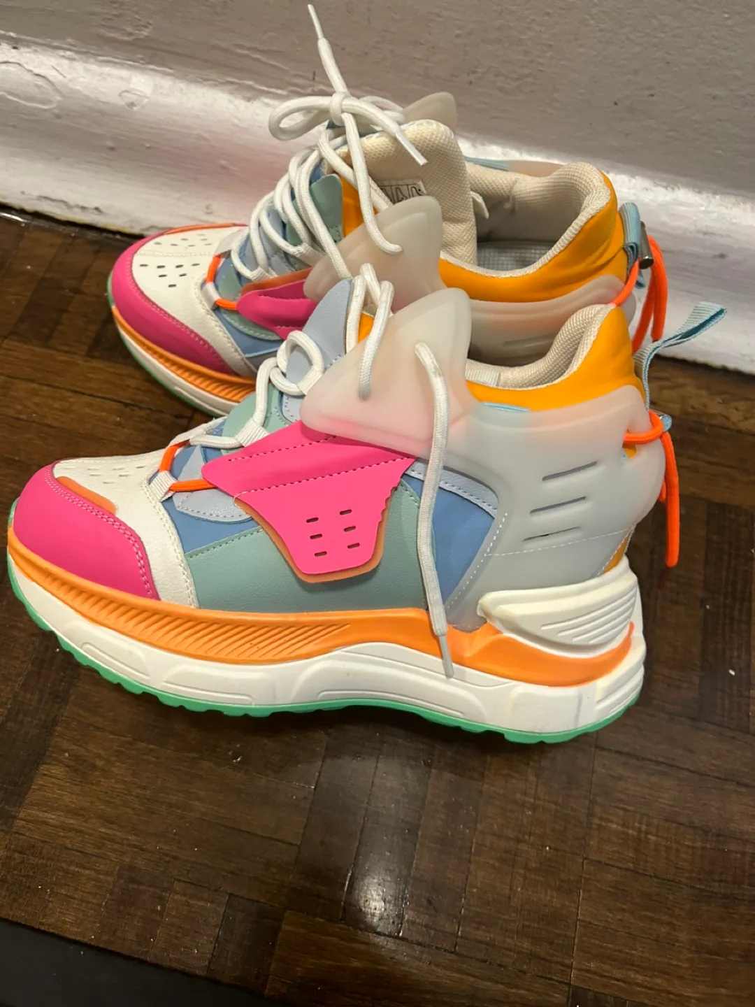 Colorful Fashion Sneakers Anthony Wang image indicator(6)