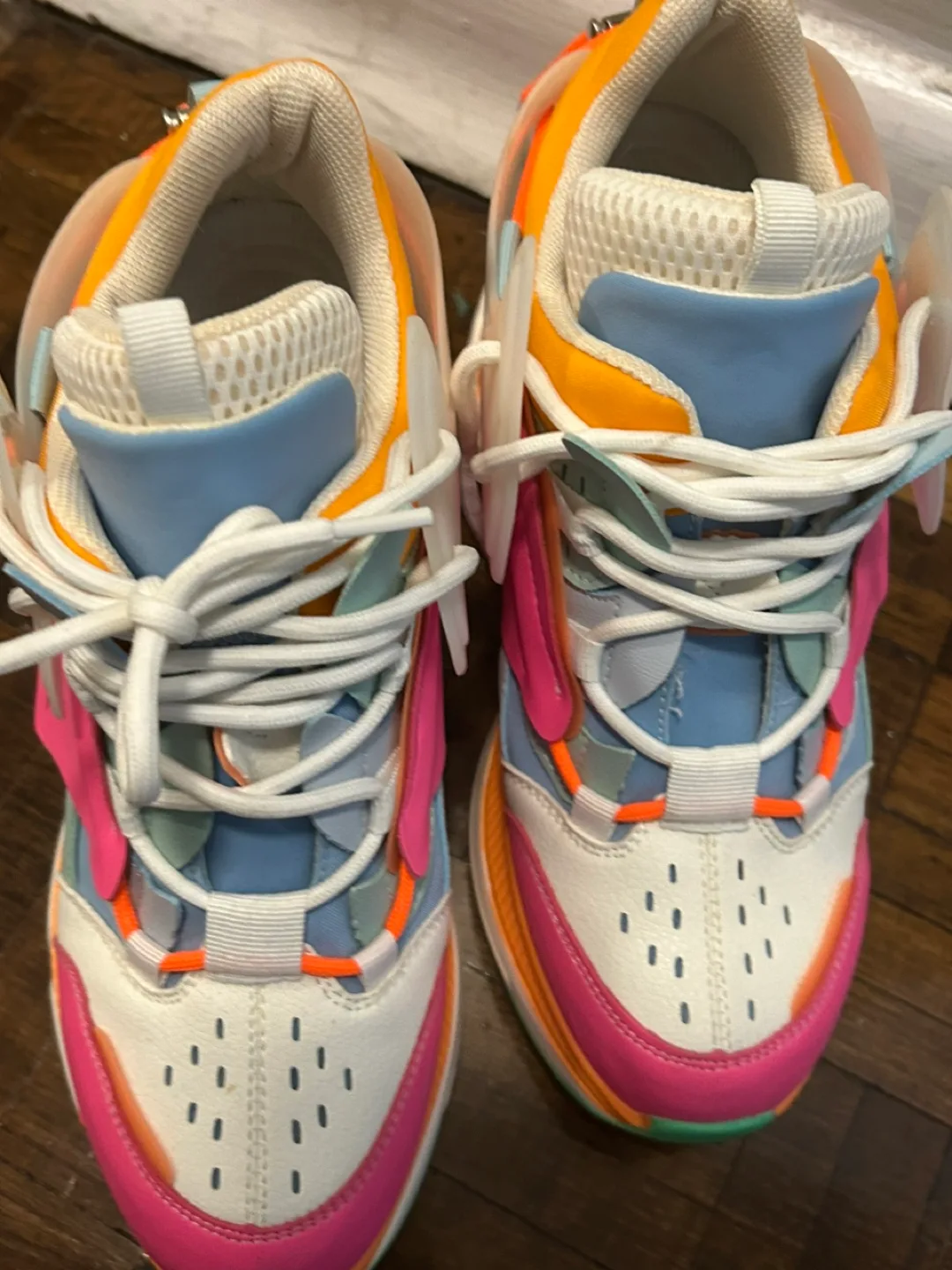 Colorful Fashion Sneakers Anthony Wang image indicator(5)