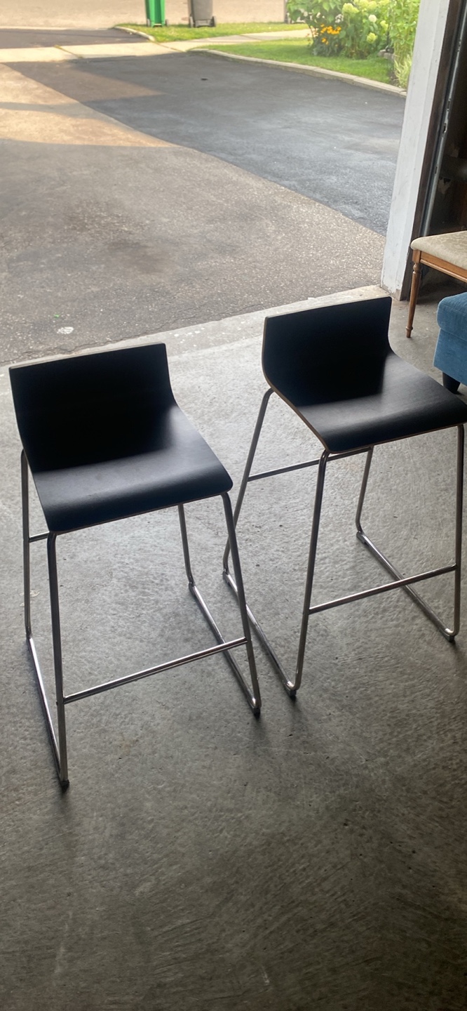 Set of 2 Black Bar Stools