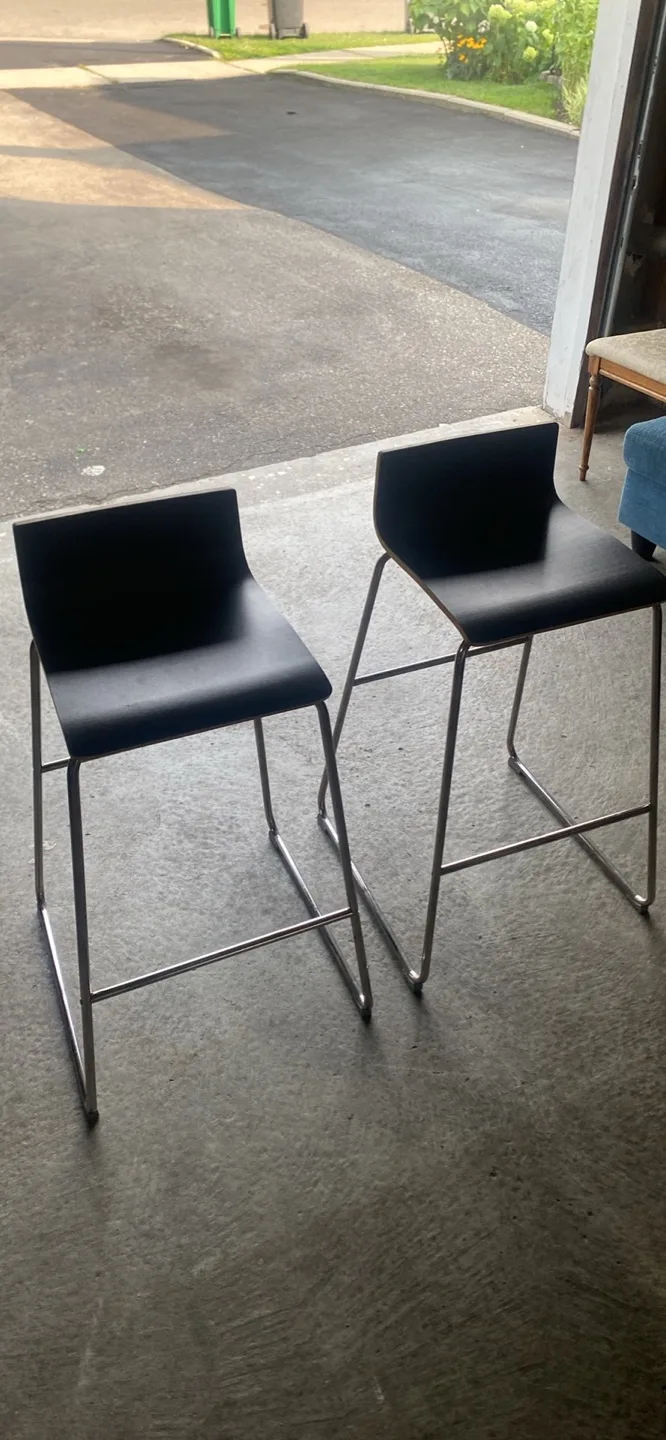 Set of 2 Black Bar Stools thumbnail