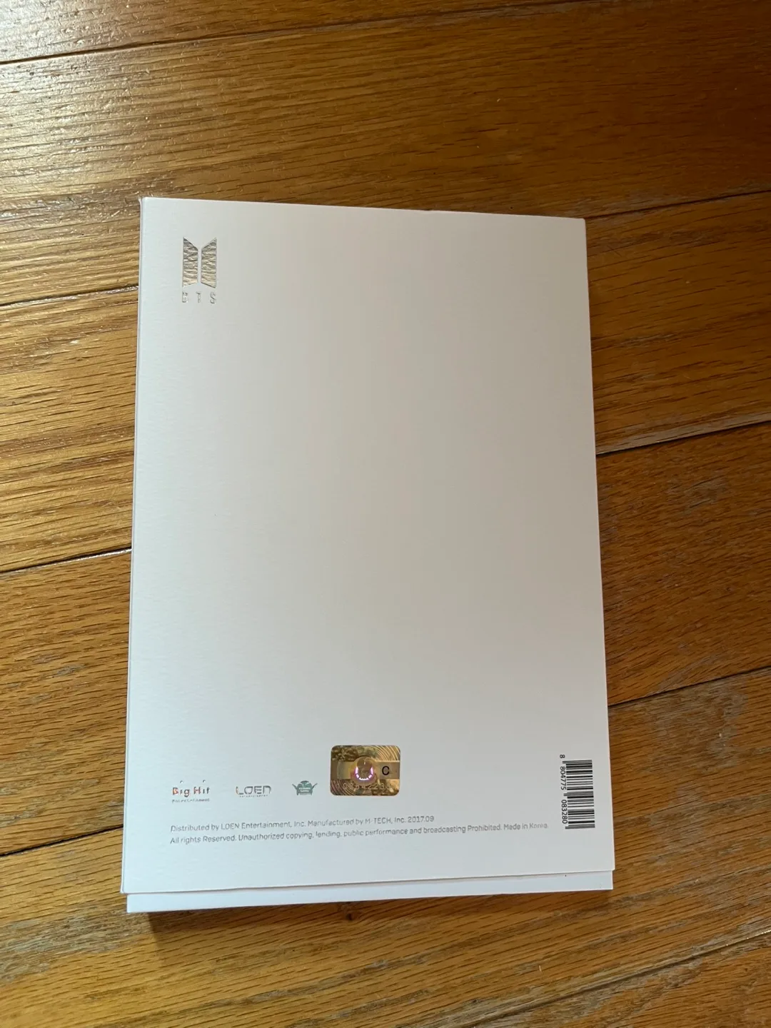 BTS Love Yourself: Her Album image indicator(2)