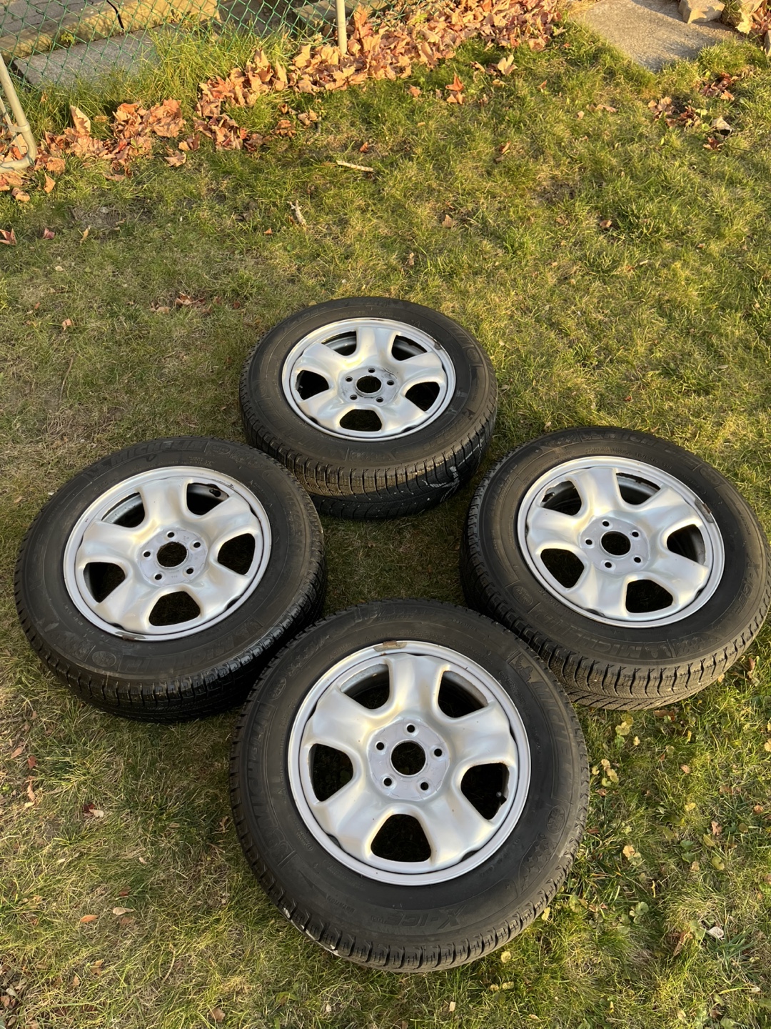 Honda HR-V Michelin Winter Tires+Rims 215/60/16 - photo 2