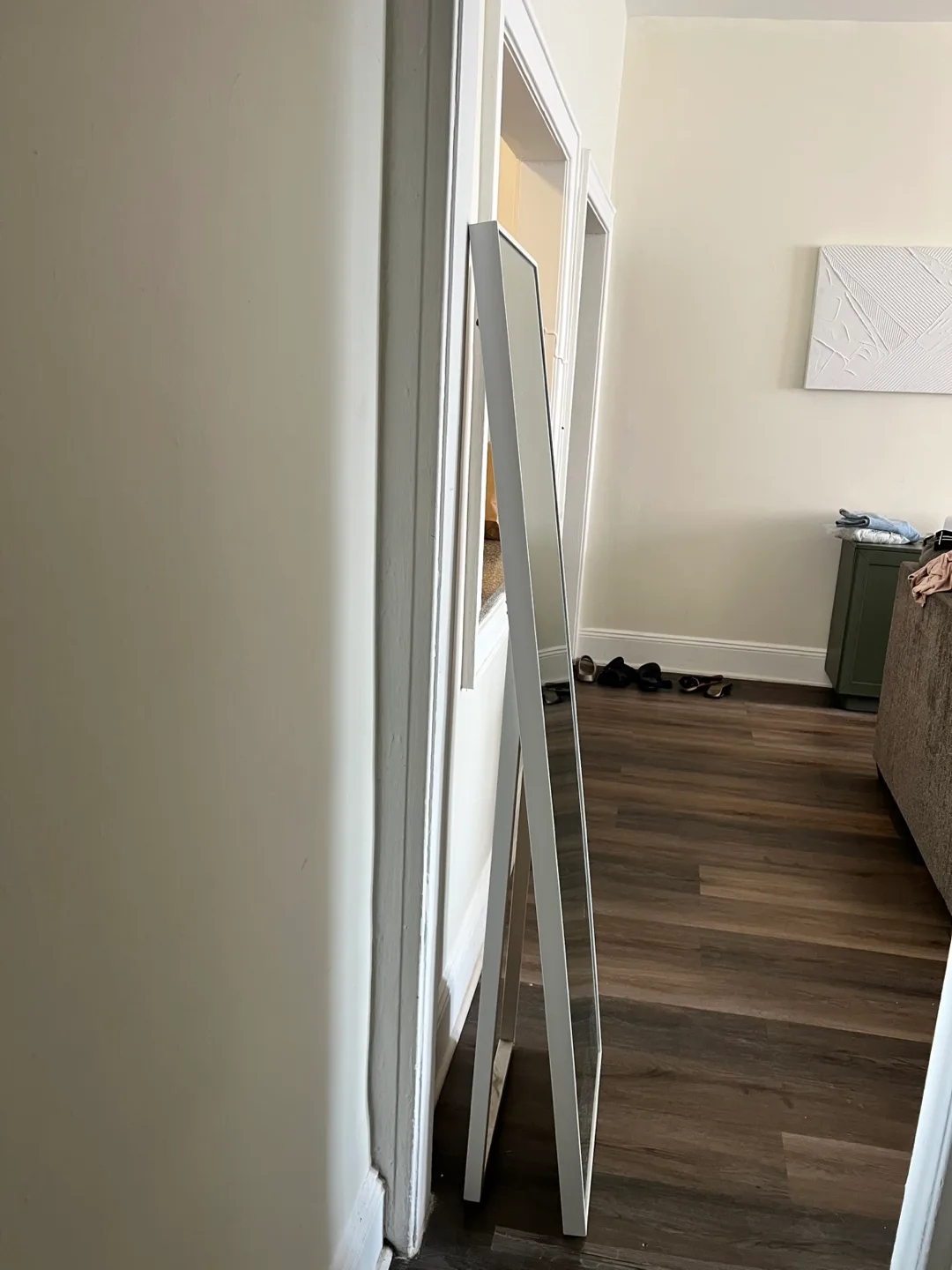 White Frame Full Length Mirror image indicator(3)