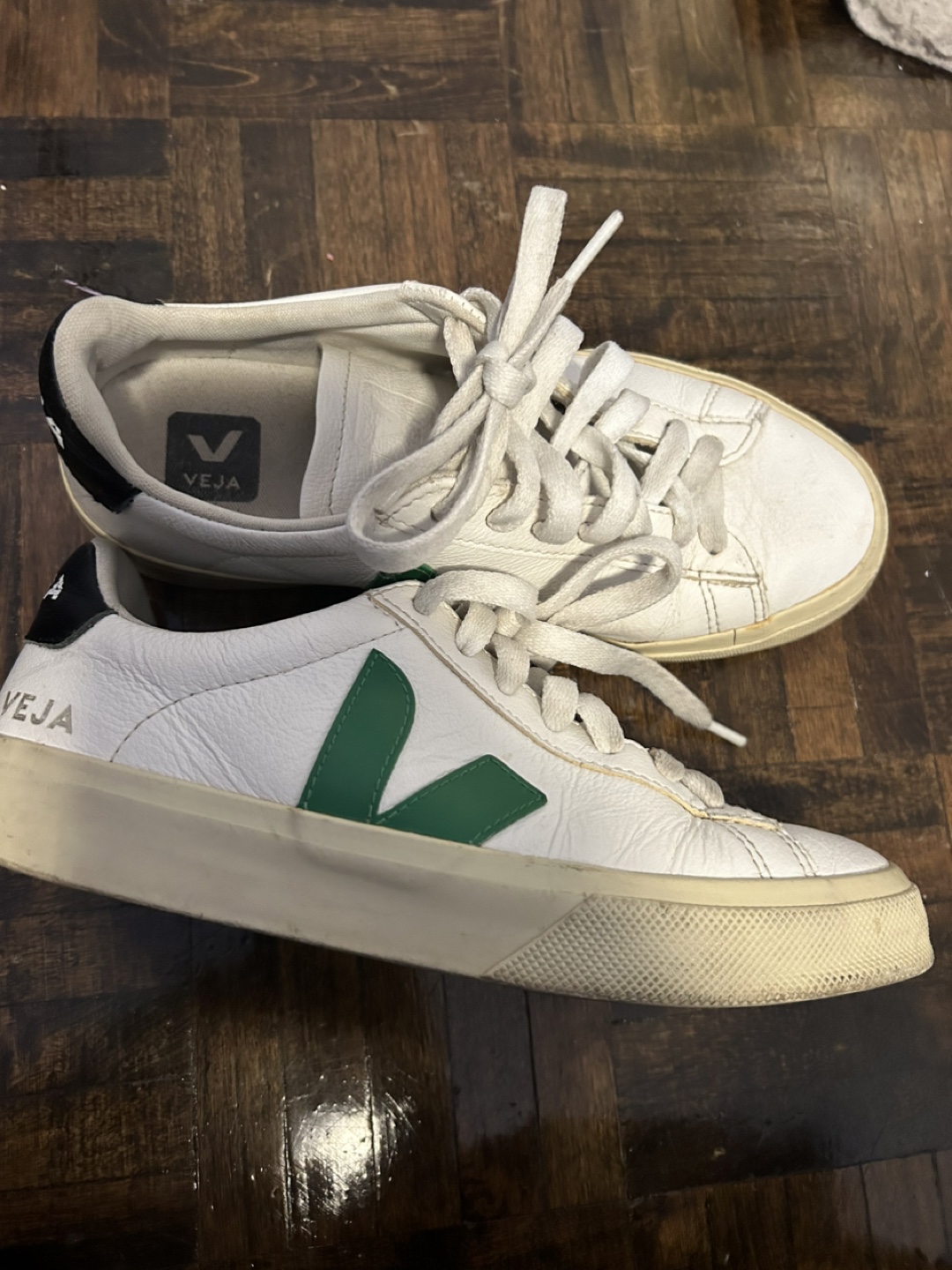 Veja White & Green Sneakers - photo 4