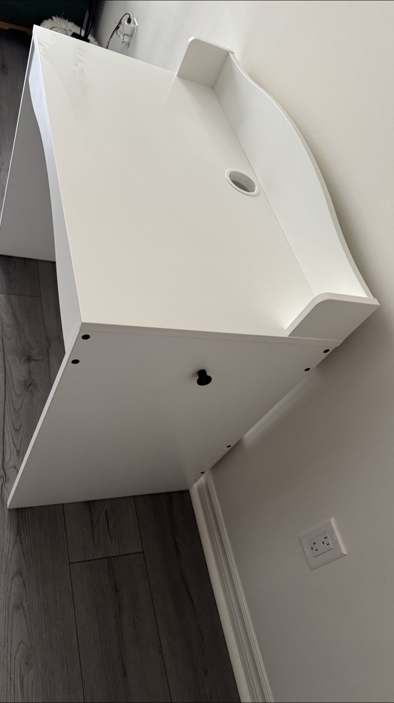 IKEA White Desk Computer table - photo 4