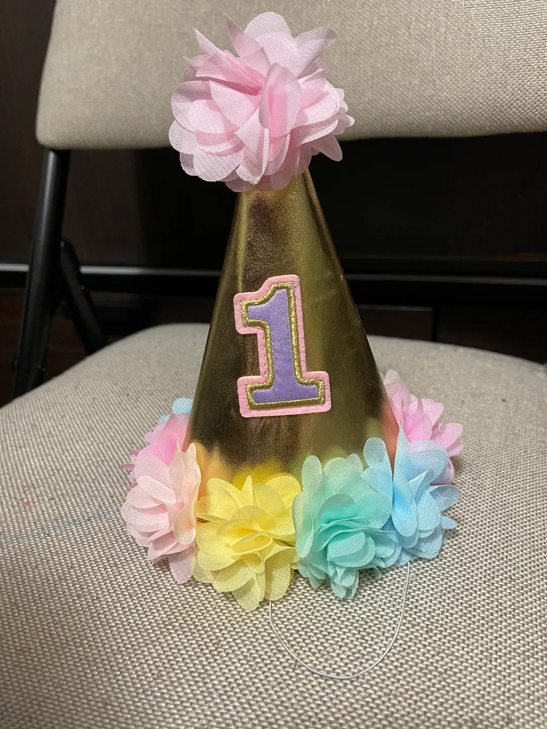 Gold First Birthday Party Hat thumbnail
