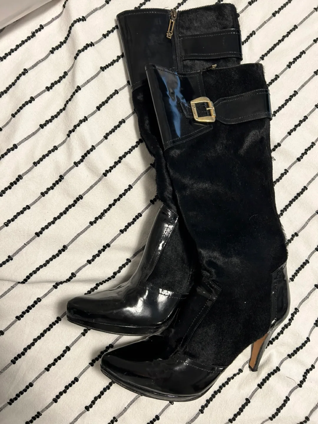 Dione  Black Leather Knee High Boots image indicator(3)