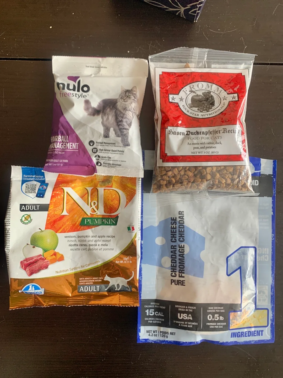 ✨FREE✨ #freecycle Assorted Cat Food Variety Pack thumbnail