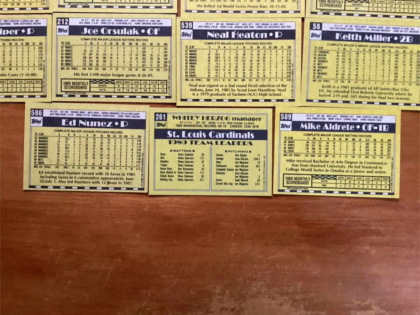 11. 1990 TOPPS MLB Trading Cards ! image indicator(10)