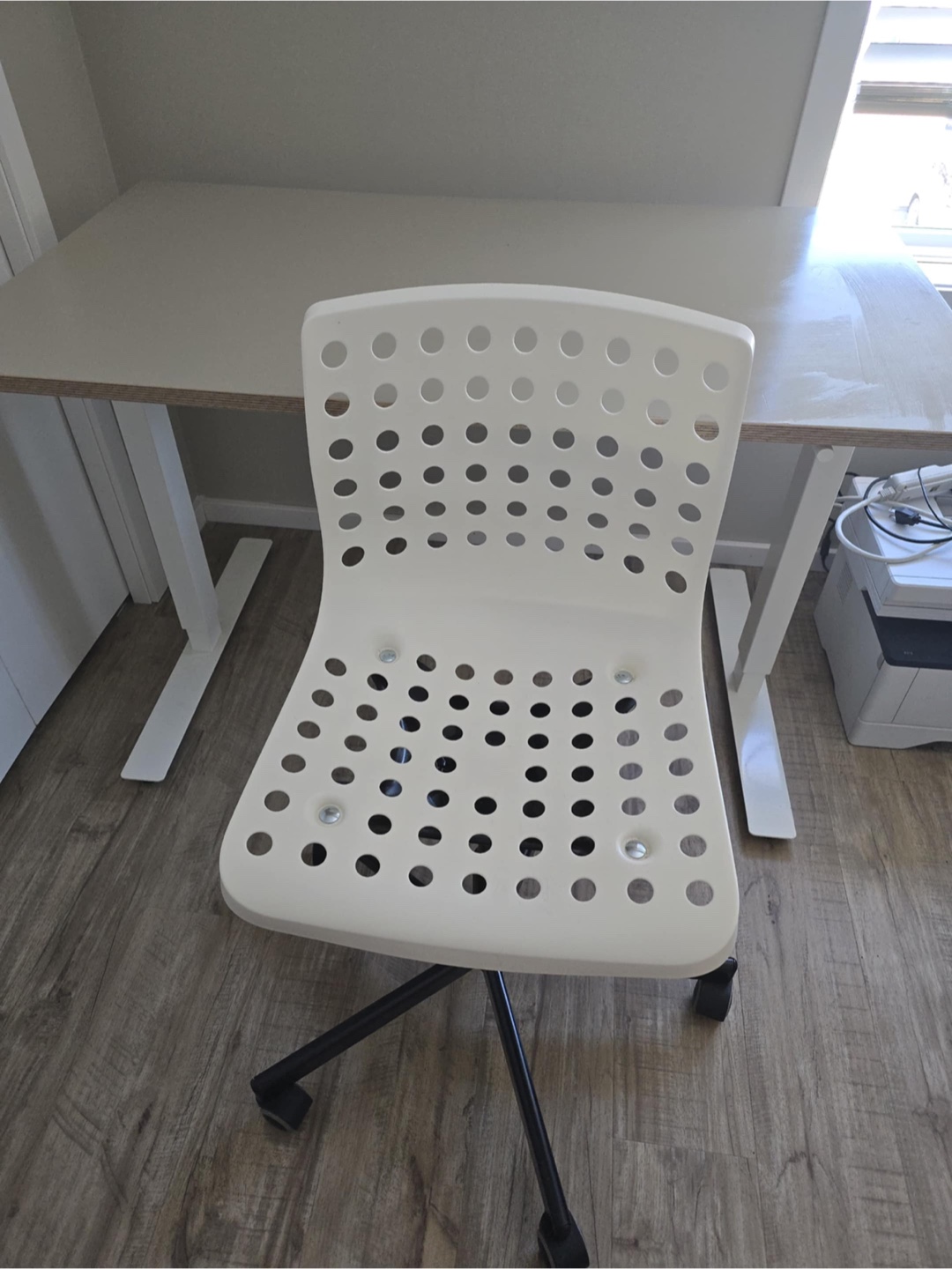 IKEA Desk and White Swivel Chair - photo 5