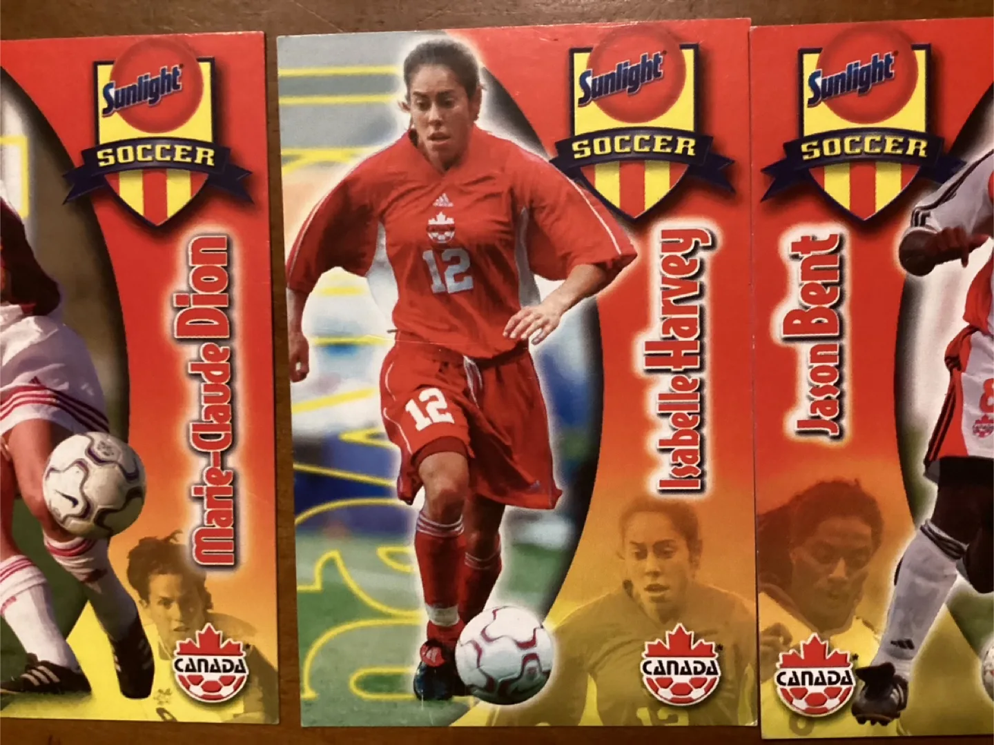 4 Rare 2001 SUNLIGHT SOAP CANADA SOCCER Cards ! image indicator(4)