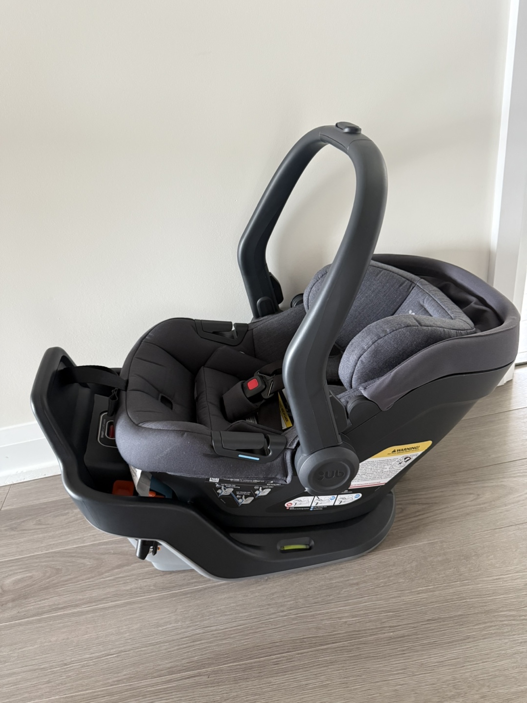UPPAbaby Mesa v2 Infant Car Seat with base - photo 3