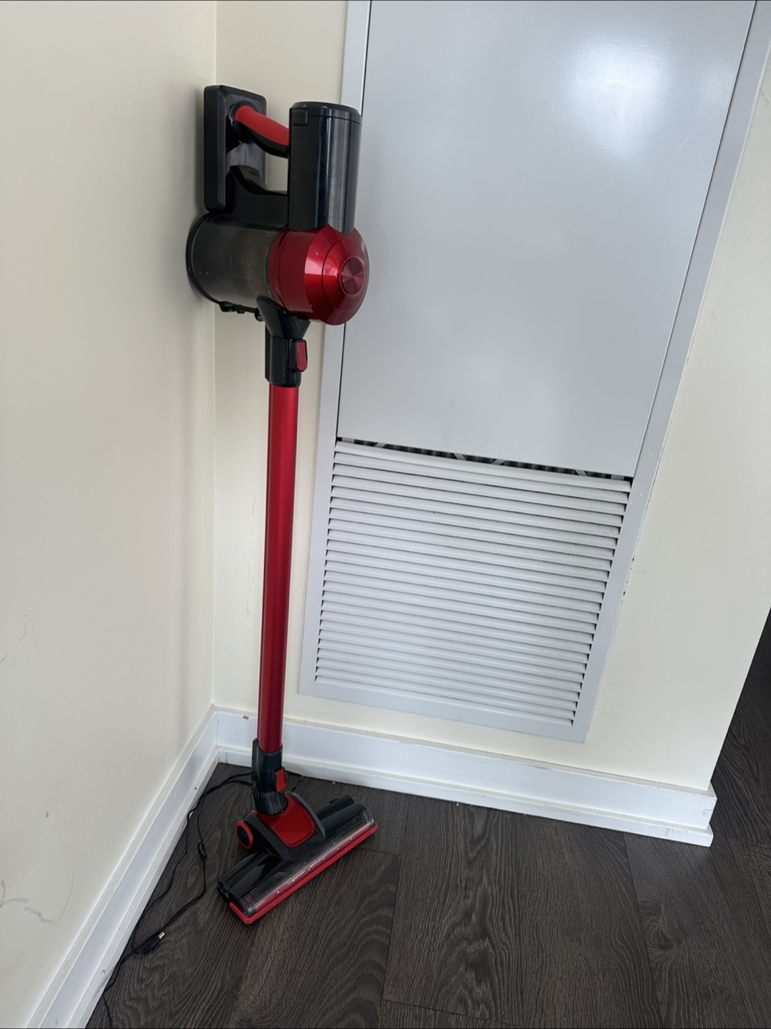Cordless Stick Vacuum - photo 2