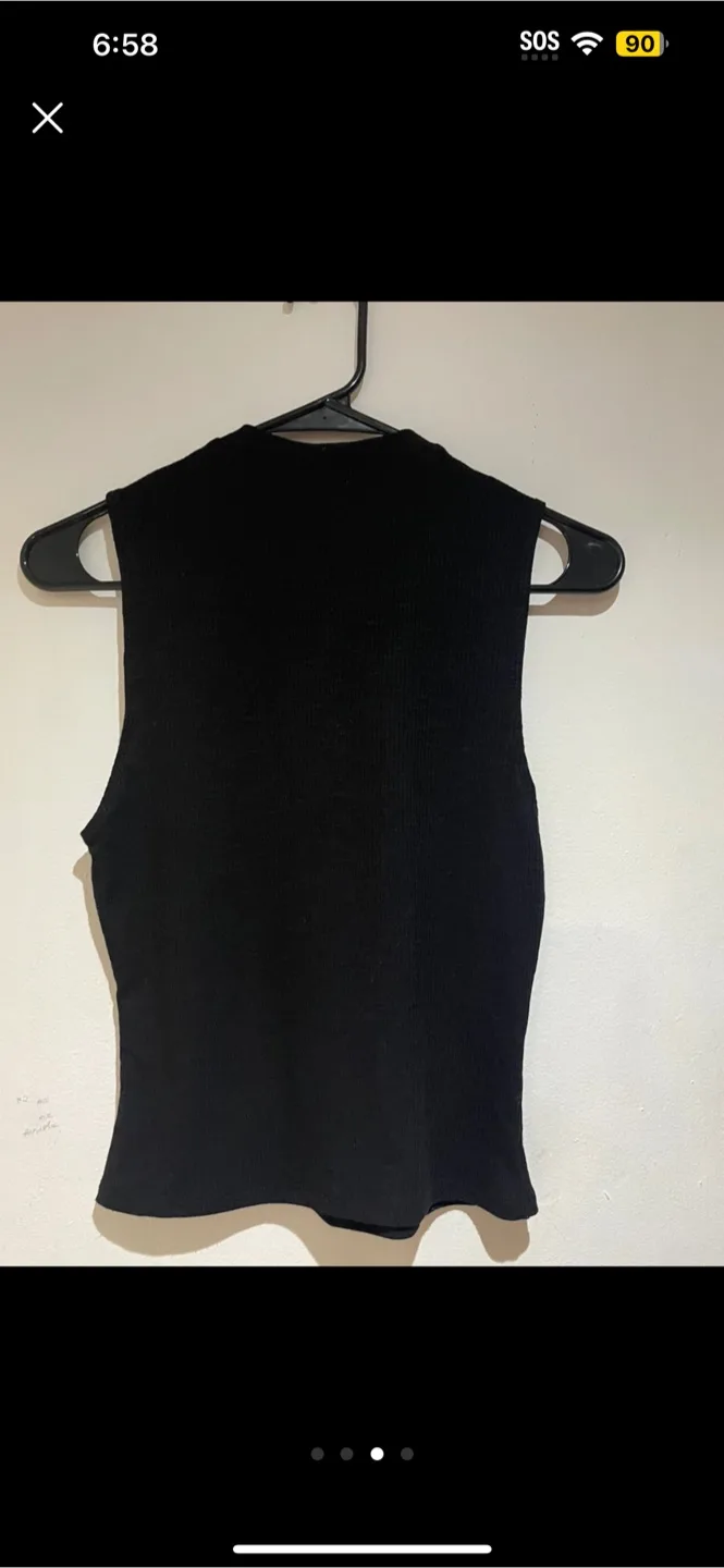 Garage Black Sleeveless Top image indicator(3)