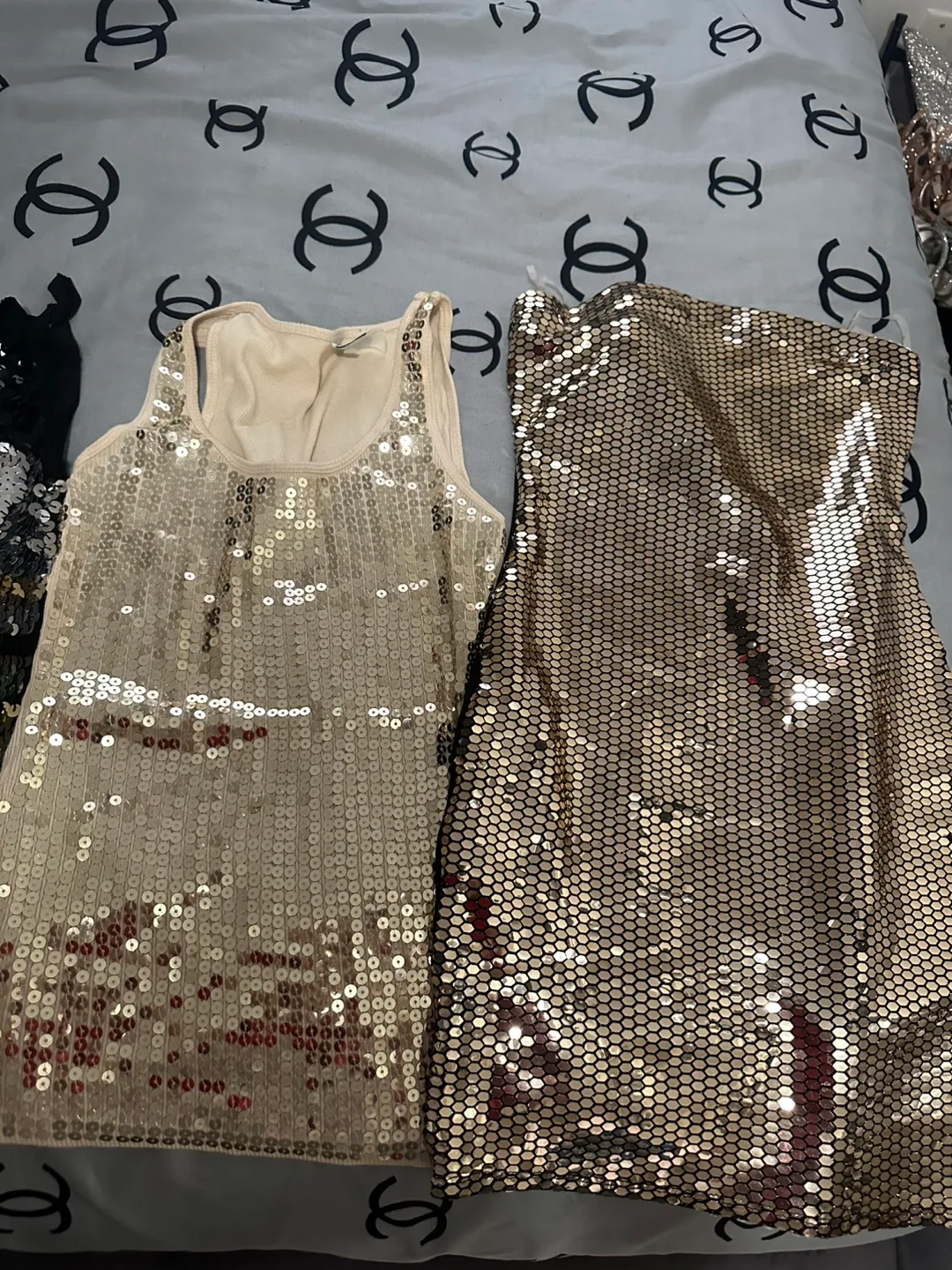 Sequin Tank Tops image indicator(5)